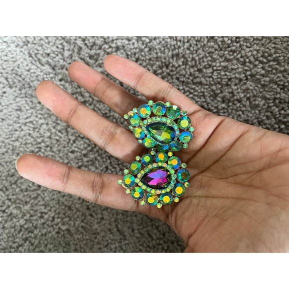 Clip on Aurora stud big rainbow earring teardrop rainbow vintage rhinestone - Picture 2 of 7